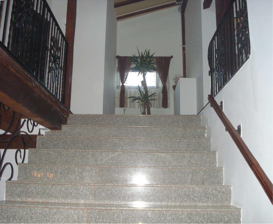Hotel Zara Roman Ngoại thất bức ảnh